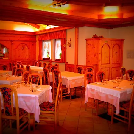 Hotel Pineta Fiave